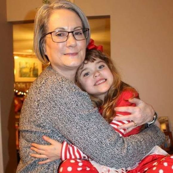 Meet your Posher, Carol - Picture 1 of 1